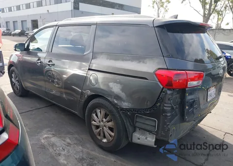 2017 Kia Sedona Lx z USA, uszkodzony, nr VIN KNDMB5C10H6283781